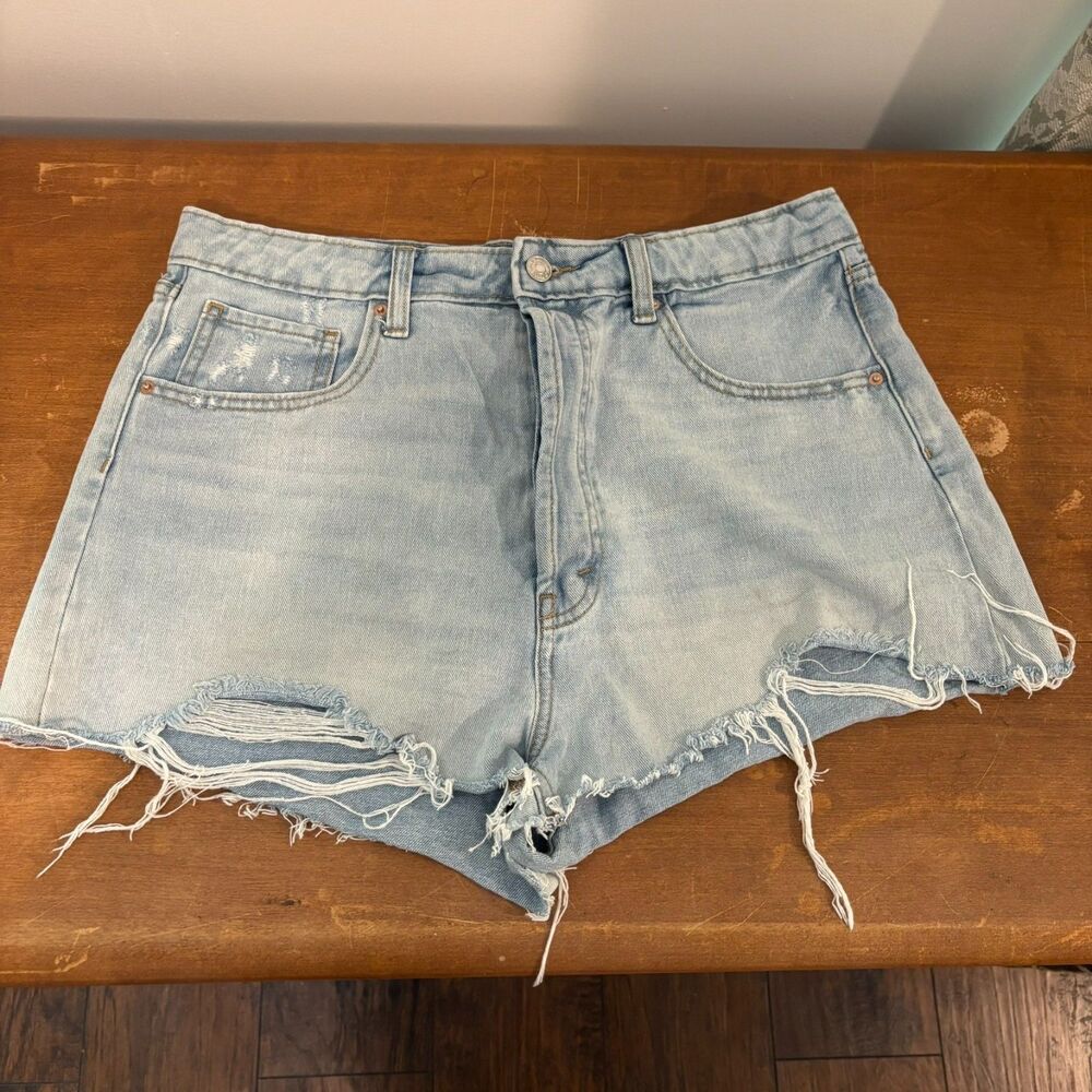 Wild Fable size 14 Highest Rise Lightwash Summer Festival Cutoff Shorts